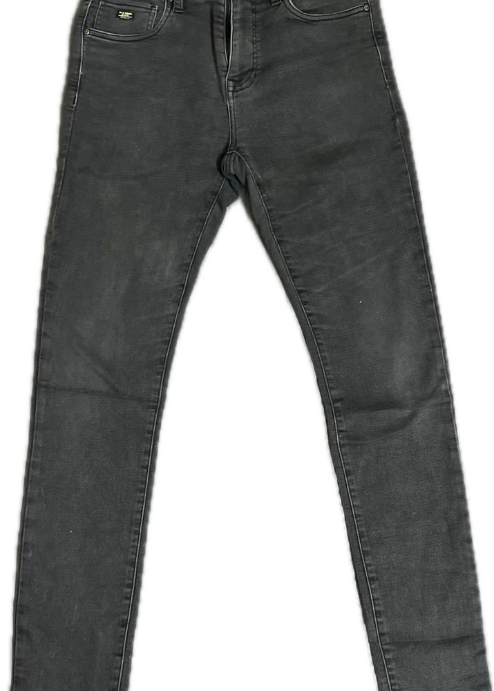 Splash DNM Pants For Men 800/- Only