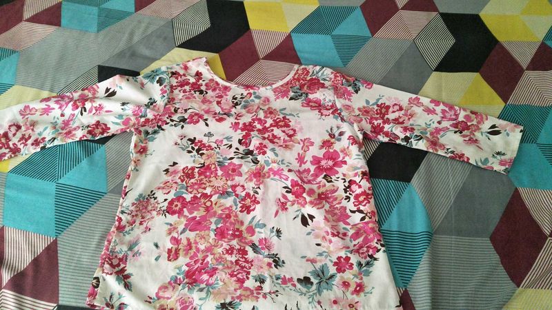 Women Floral Crop Top