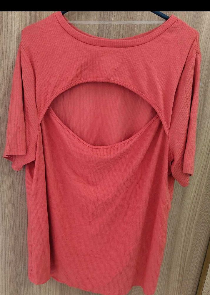 2 tops and 1 Victoria secret sports bra