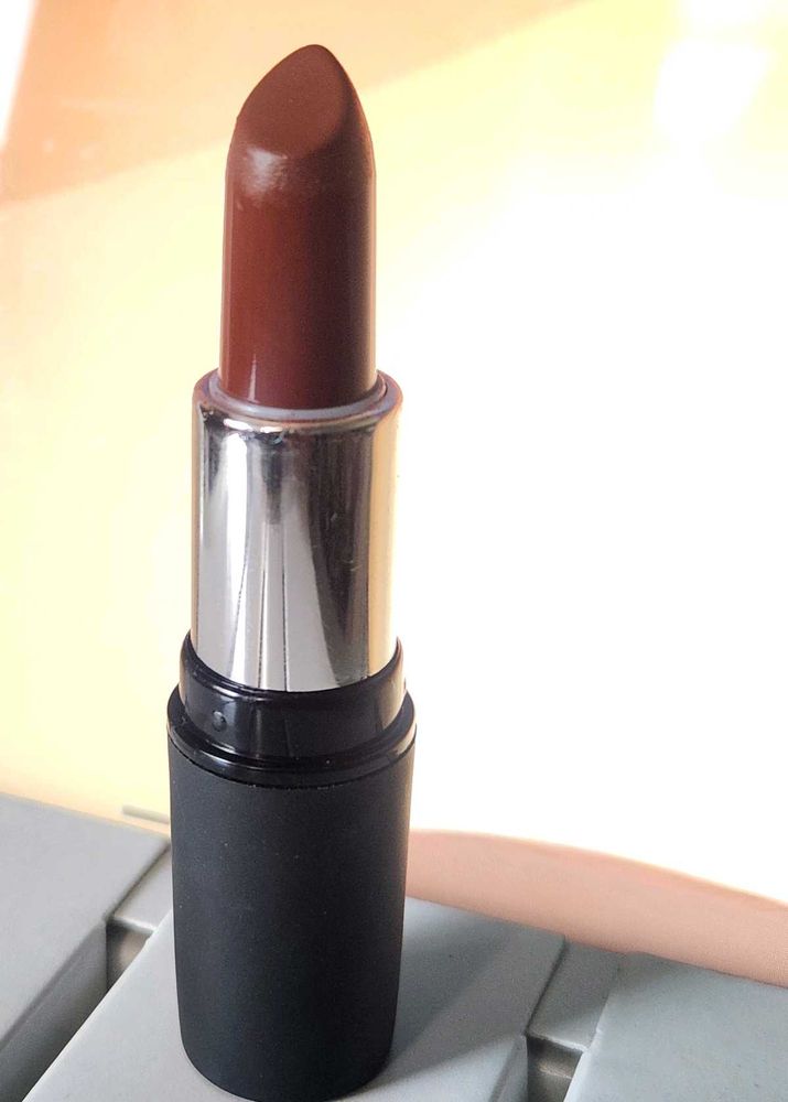 Brown Lipstick