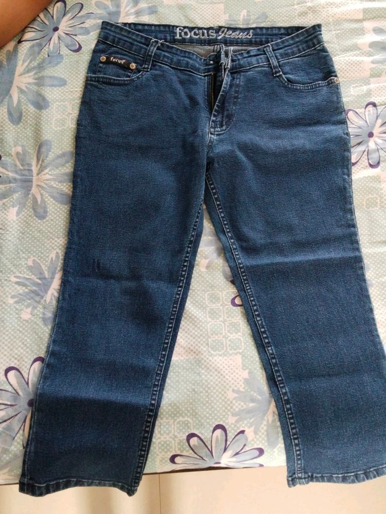 Capri Jeans