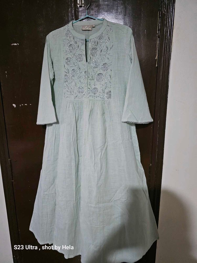 Elegant Embroidered Kurta FITS (38-39)