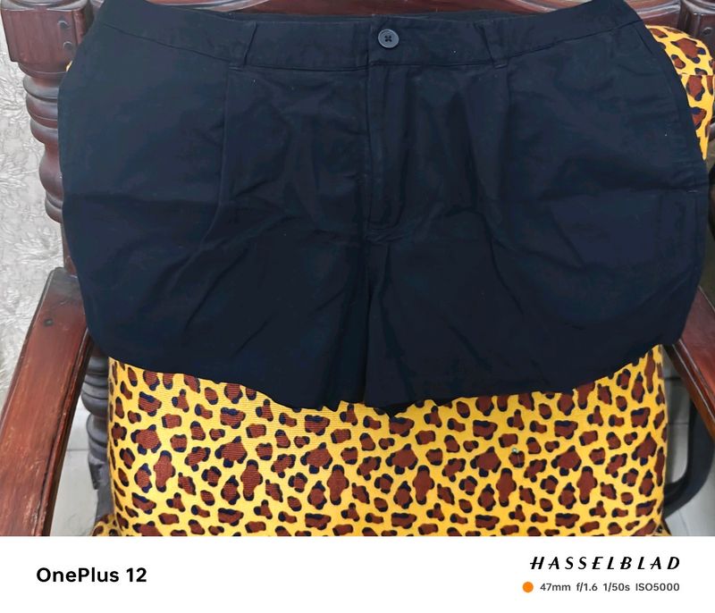 Awesome Comfortable Shorts From Vero Moda USA -36W