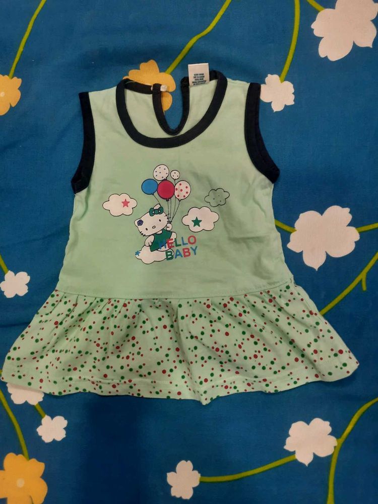 Cute &#39;Hello Baby&#39; Dress