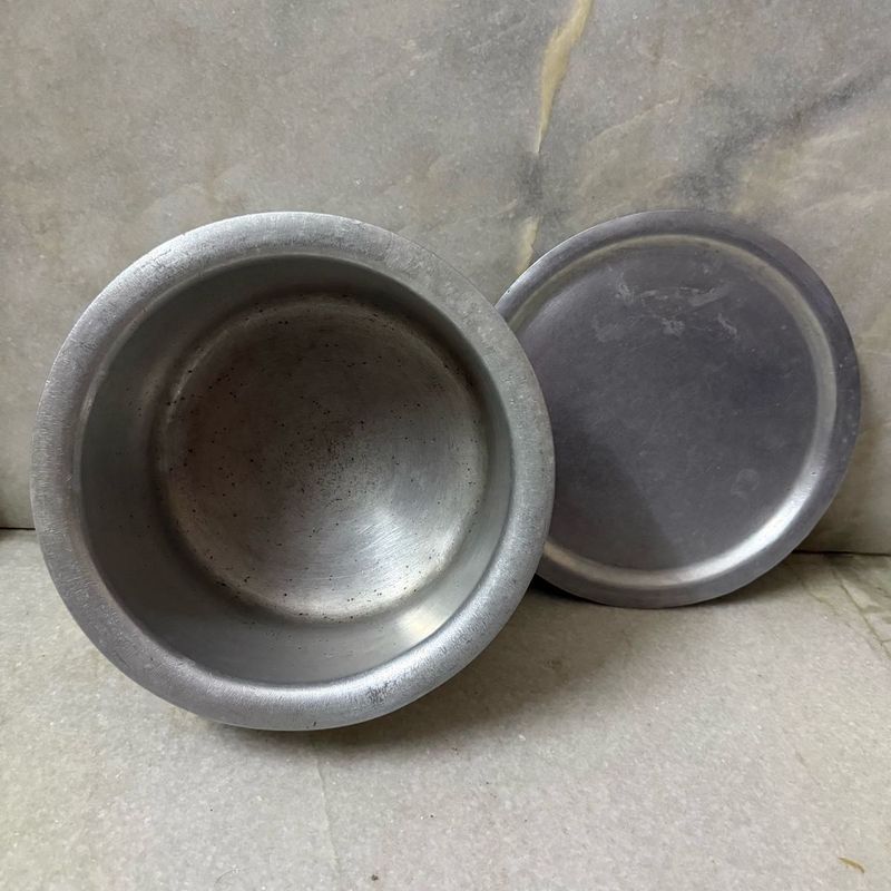 Extra Large&amp; Large Patila With Lids