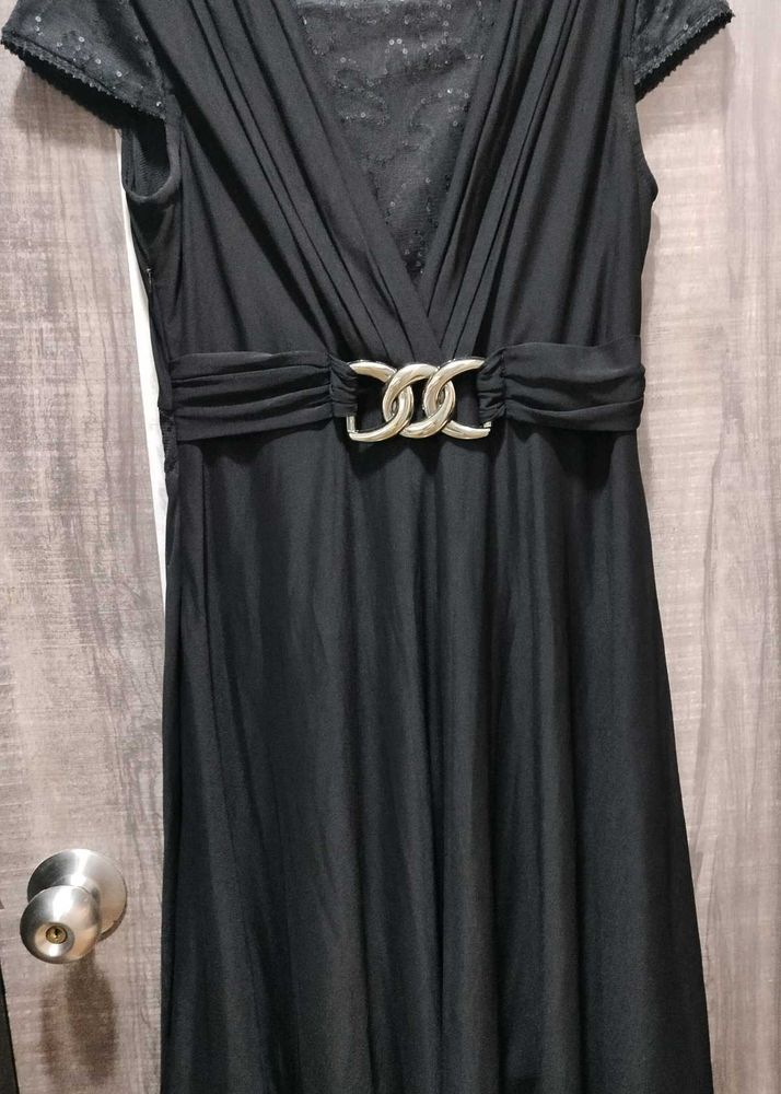 A Very Pretty Party Dress
