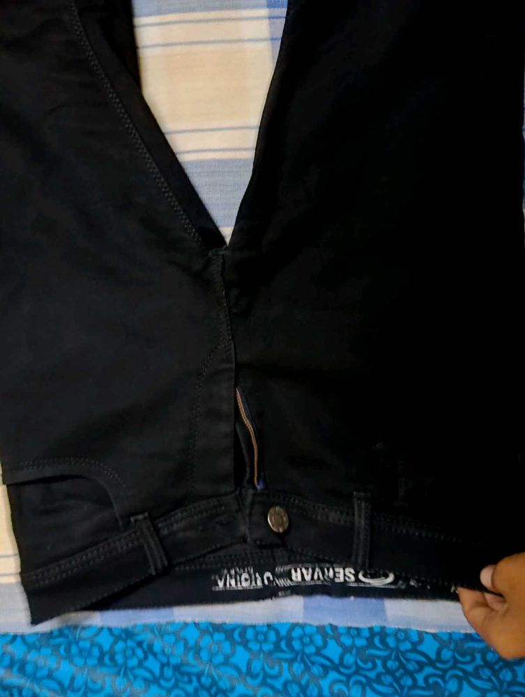 Black Jeans