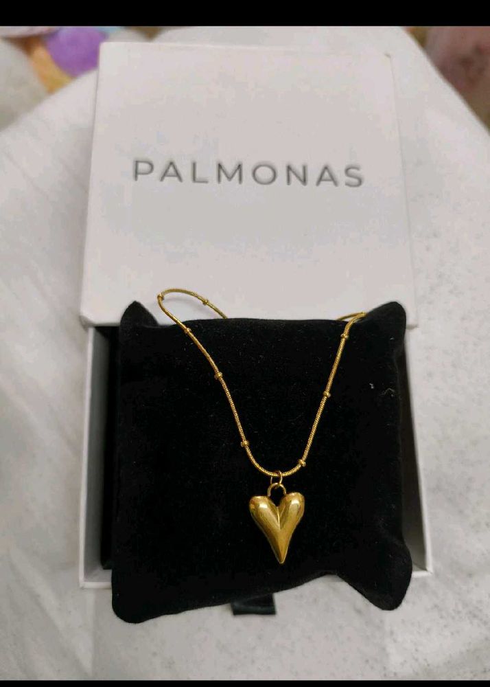 Palmonas Heart Necklace Without Box