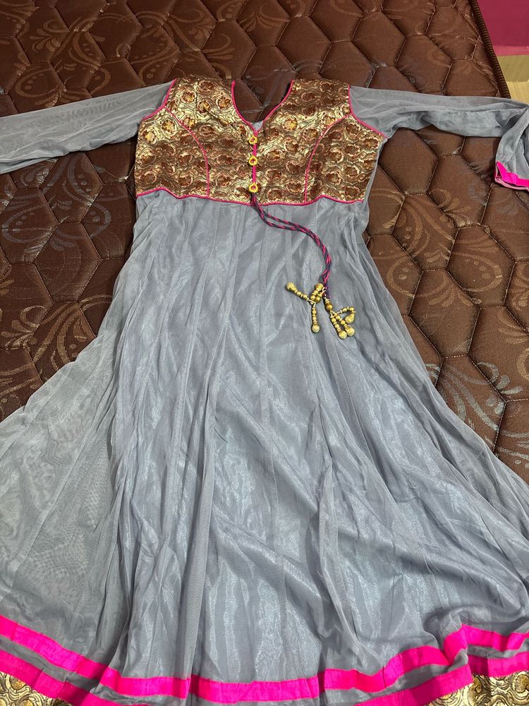 Elegant Ethnic Kurta Set