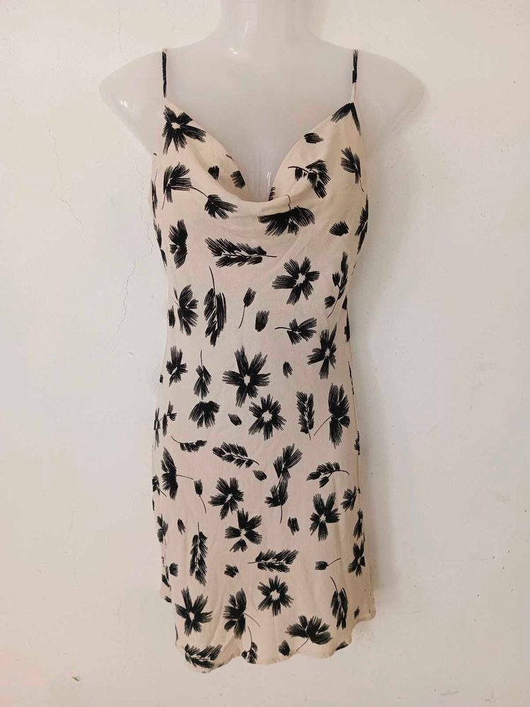 BEAUTIFUL COWL NECK DRESS