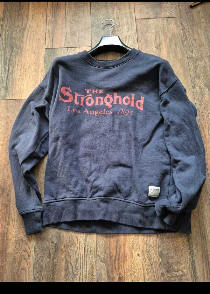 winter Special  The Stronghold Sweatshirt ☃️❄️