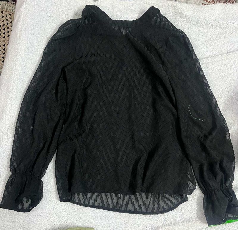 Black lace Top