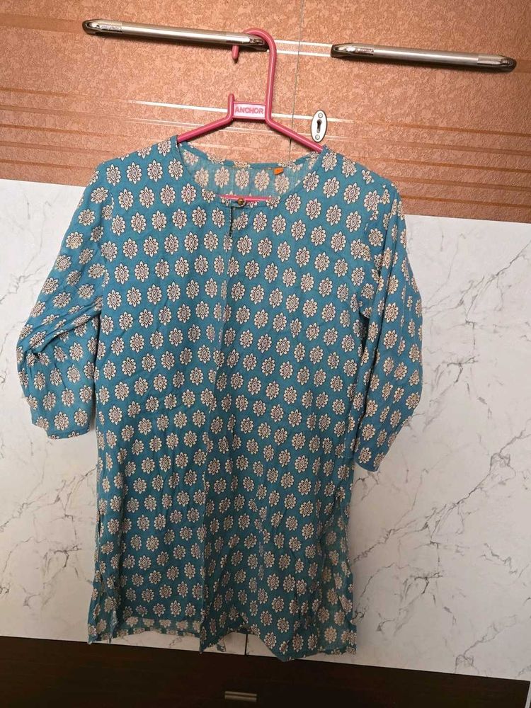Floral Print Kurta (Knee Length)🩵💚