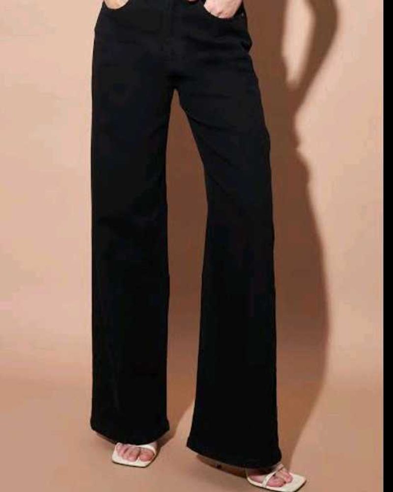 BLACK WIDE LEG JEANS