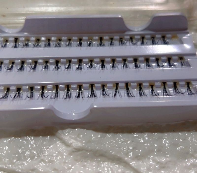 Individual False Eyelashes -glue not included