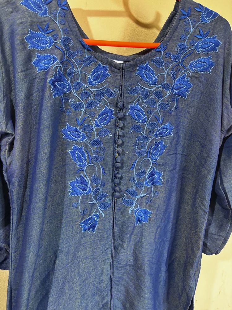 Embroidered Blue Kurta - XL