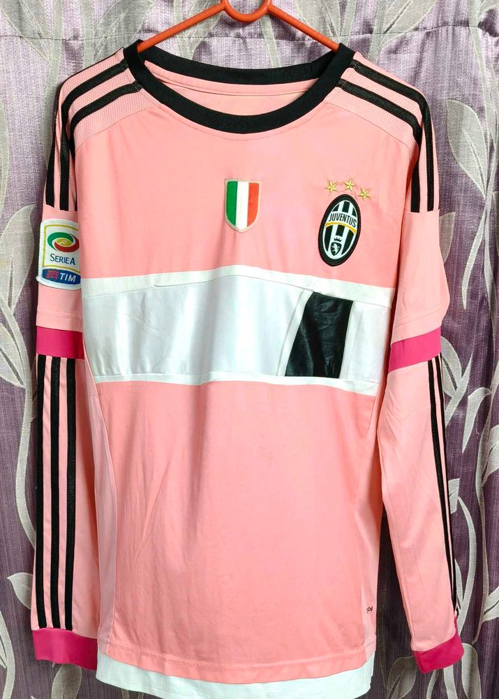 Unisex Pink Juventus Jersey chest size 34