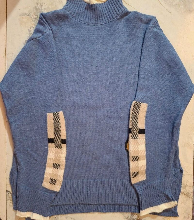 Knit Sweater with Plain Design
