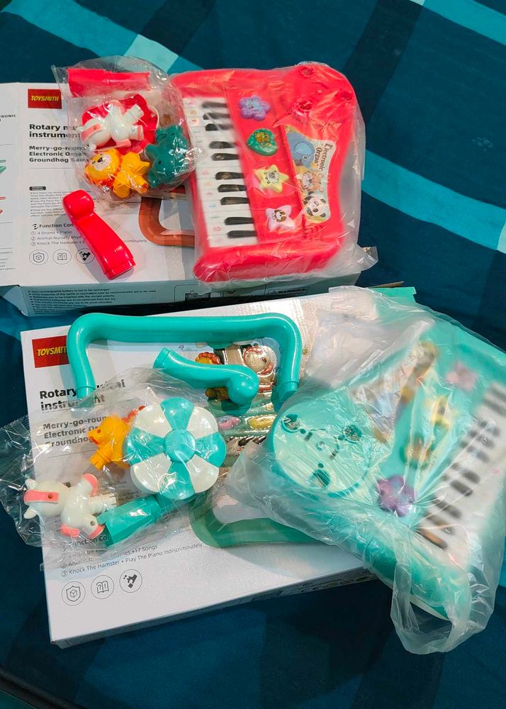 Kids Musical Piano With Animal Figure Rotating