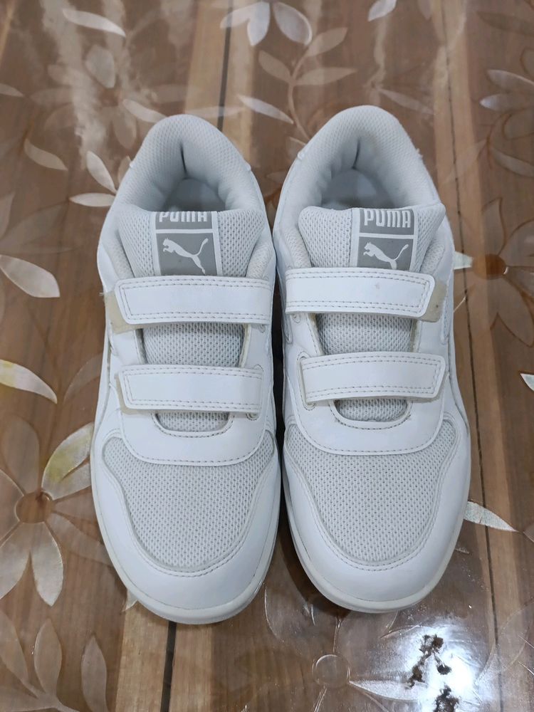 Puma Unisex White Sneakers UK4