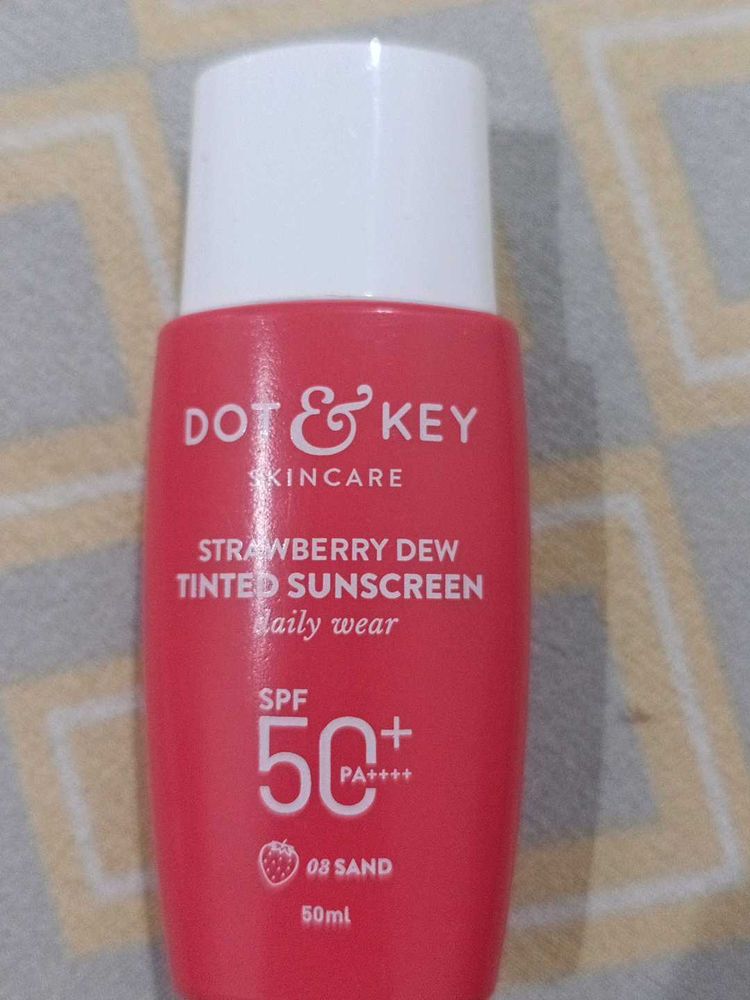 Dot &amp; Key Sunscreen SPF 50