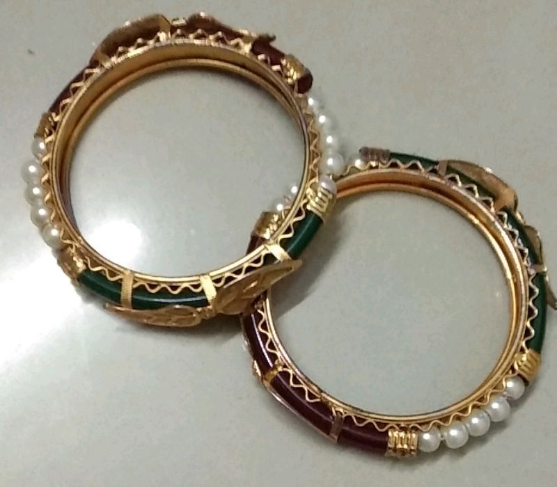 Leaf Design Green And Red Shade Bangles⭕⭕