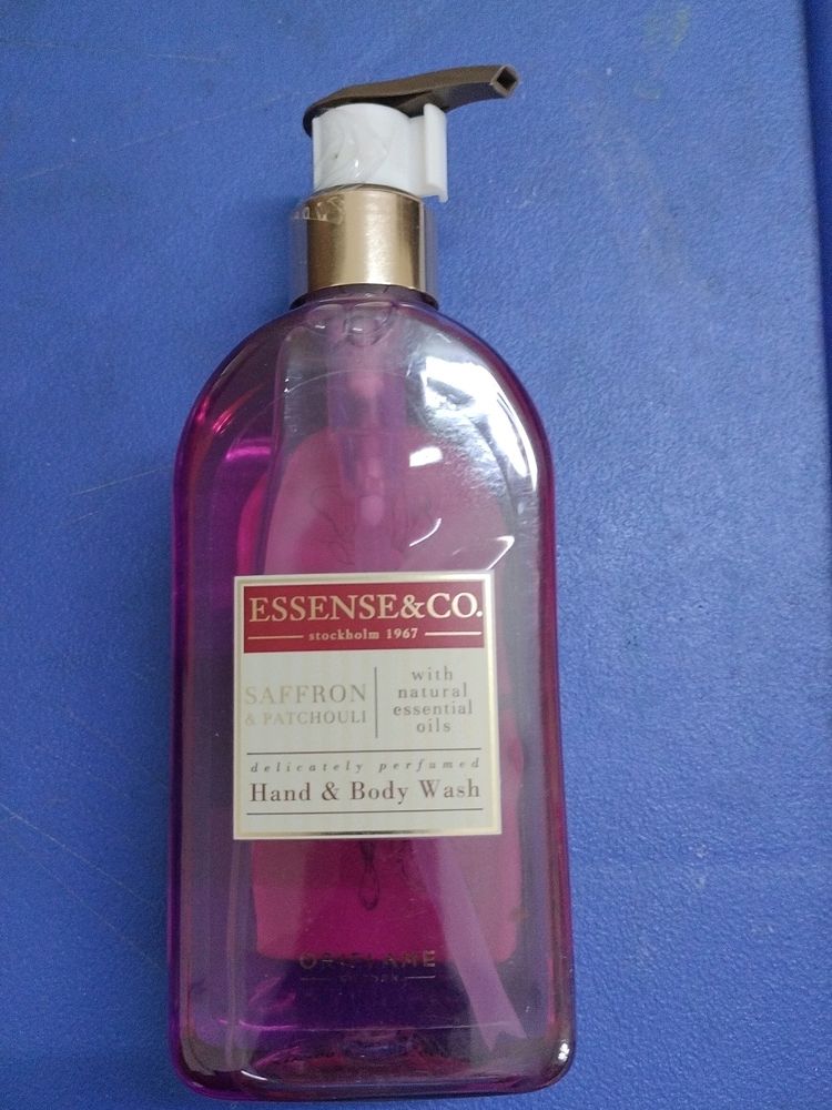 Saffron &amp; Patchouli Body Wash.