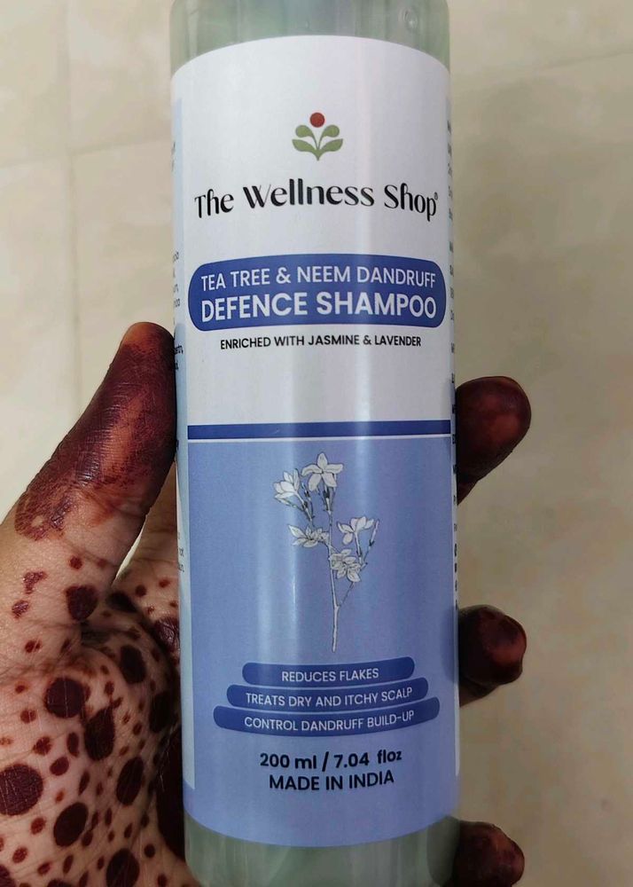 Wellness Shop Anti Dandruff Shampoo