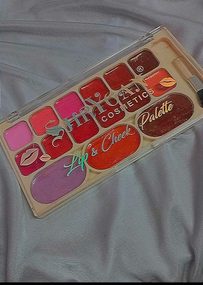 Lip And Check Palette