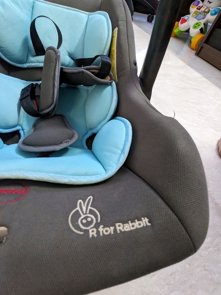 R For Rabbit Infant Car Seat Cum Carry cot