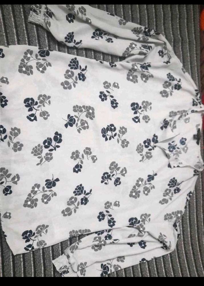 Office War Top