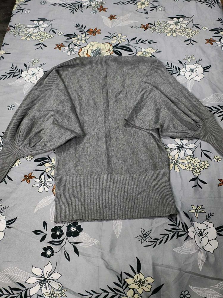 Gray Balloon Sleeve Sweater