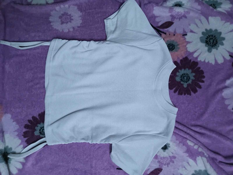 Women Knitted Type Crop Top
