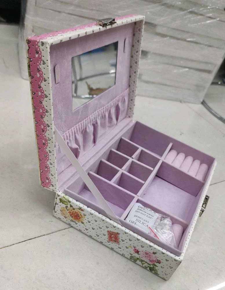 Eiffel Tower Jewelry Box Organizer🤩