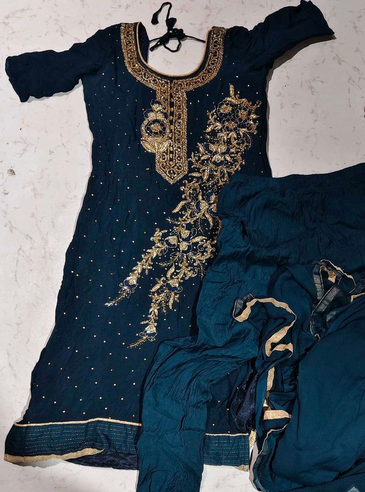 Elegant Embroidered Salwar Suit