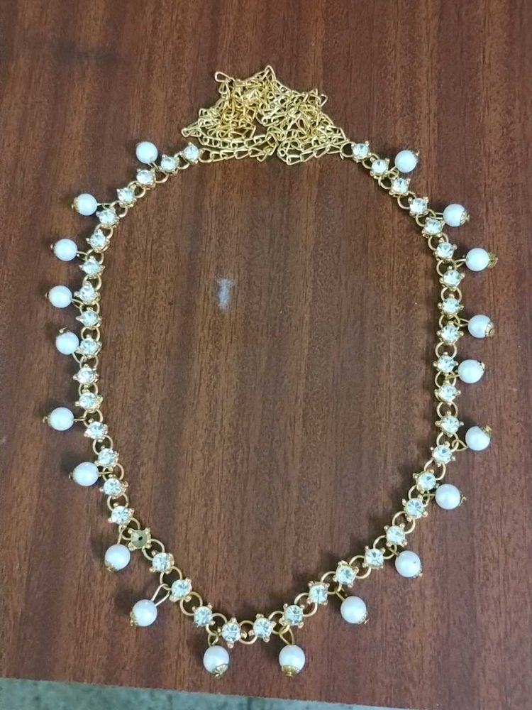 Pearl &amp; Rhinestone Necklace