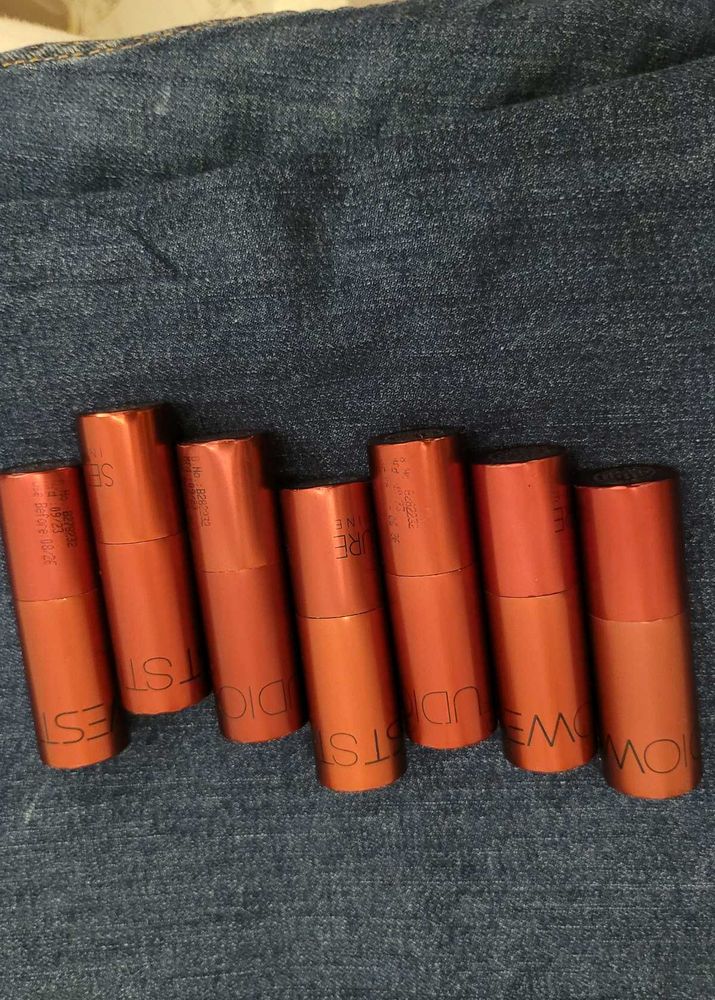 7 Empty Magnetic Lipstick Case