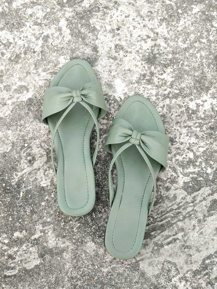 Beautiful Sandels Can Your Go To New Buddy