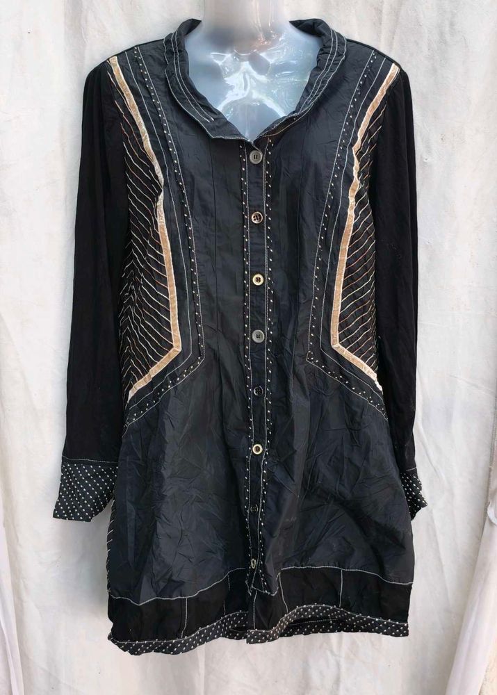 7412. Unique Button-Down Dress