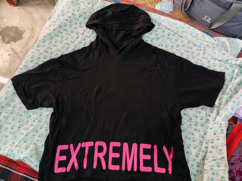 Black Hoodie T-Shirt - EXTREMELY