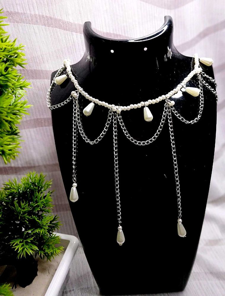✨ Pearl Drip Statement Necklace ✨