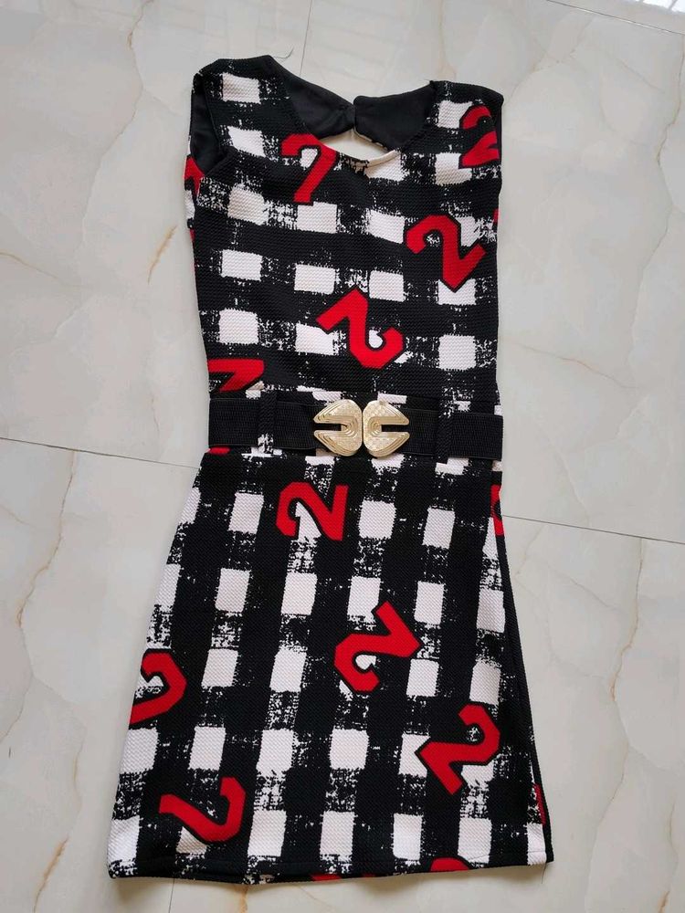 Short One Piece Dress With Detachable Belt