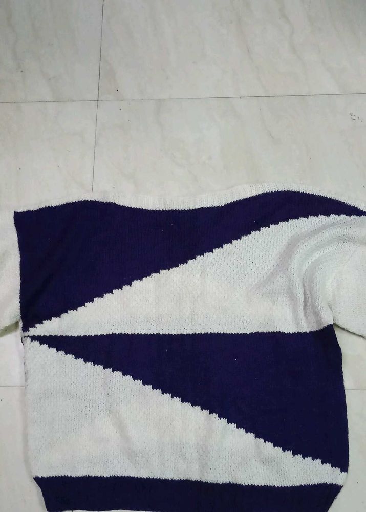 Beautiful Sweater 💙