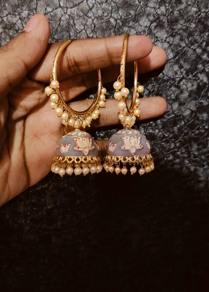 LC Jewellz Gold Toned And Grey Dome Shaped Jhumka