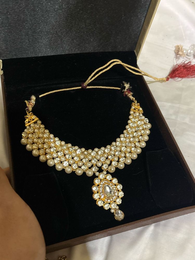Pearl &amp; Gold Necklace