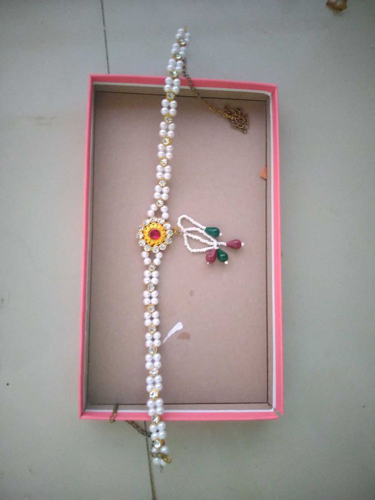 White Moti Kamarband