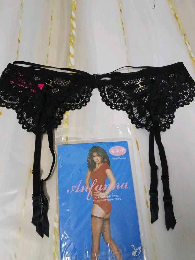 (1041)Lace Garter Belt