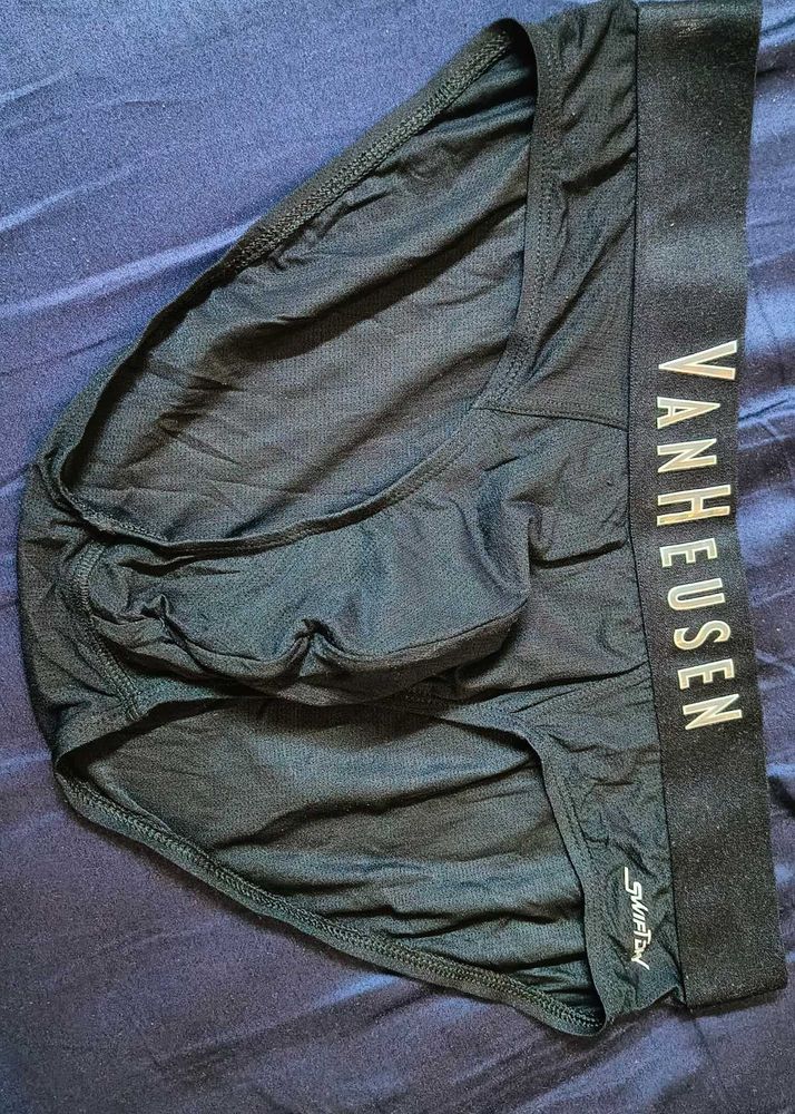 Van HEUSEN Snug Fitting Brief For Men