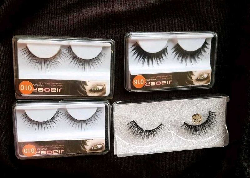 4 Different Eyelashes Set