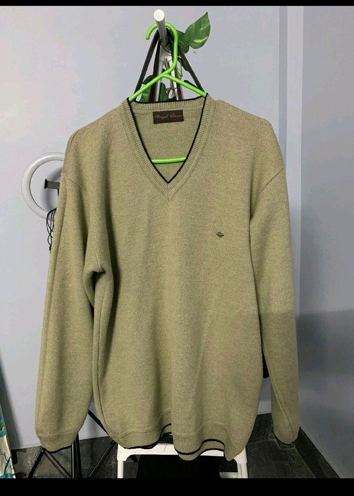 Pullover Sweater